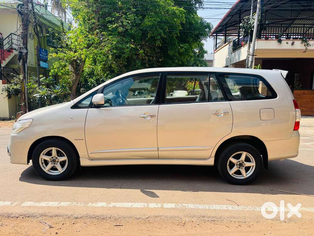 Toyota Innova 2.5 G (diesel) 7 Seater, 2013, Diesel