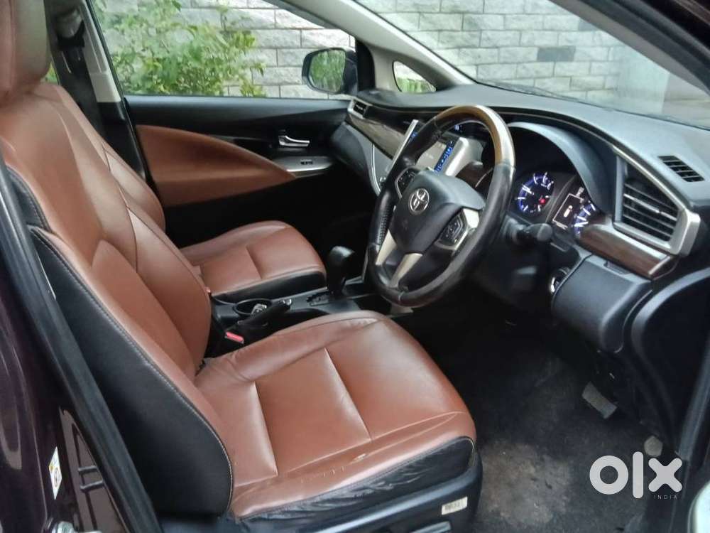 Toyota Innova Crysta 2.8 Z, 2016, Diesel