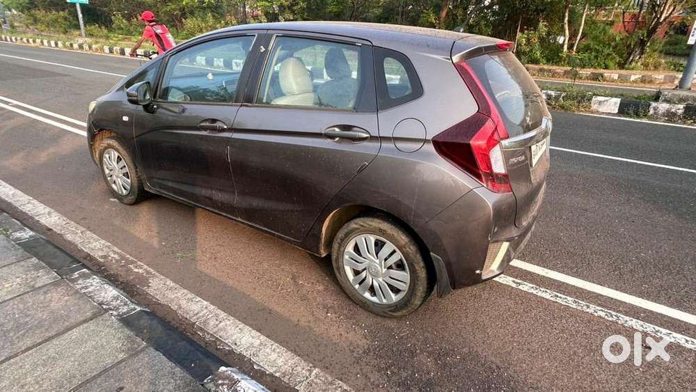 Honda Jazz 2016 Petrol Well Maintained