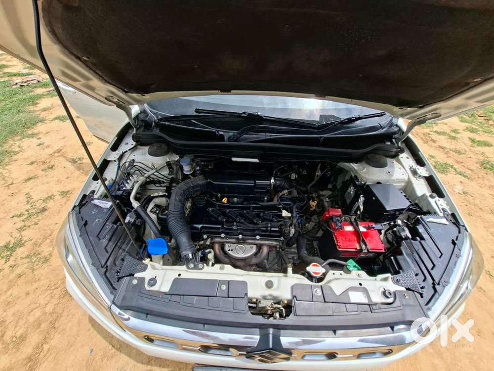 Maruti Suzuki Brezza 1.5 Zxi Smart Hybrid, 2021, Petrol
