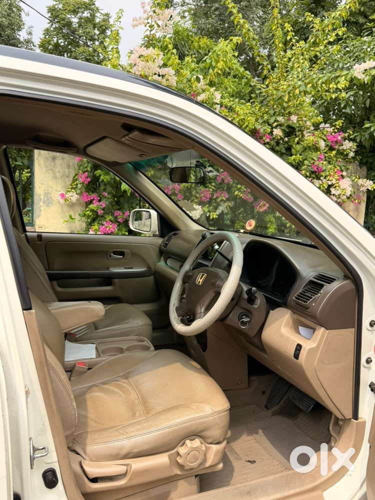 Honda Cr-v Petrol (automatic)
