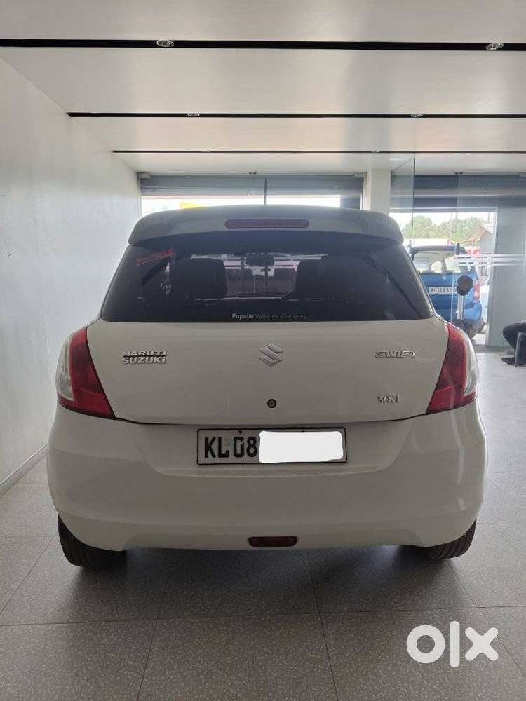 Maruti Suzuki Swift Vxi, 2017, Petrol