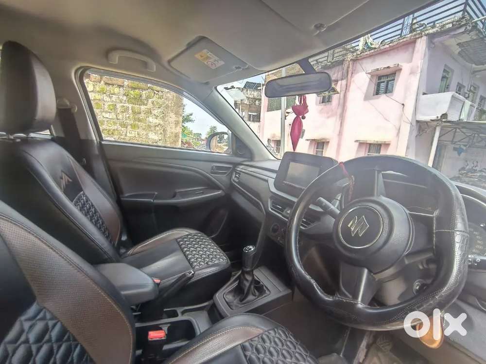 Maruti Suzuki Brezza Lxi Hybrid 2024 Plus Added Kit Of 2 Lac From Show