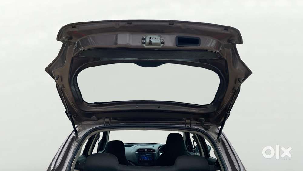 Tata Tiago 1.2 Revotron Xt, 2017, Petrol
