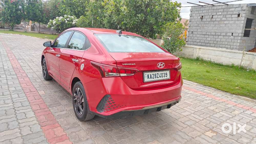Hyundai Verna 1.6 Sx (o) Vtvt, 2020, Petrol