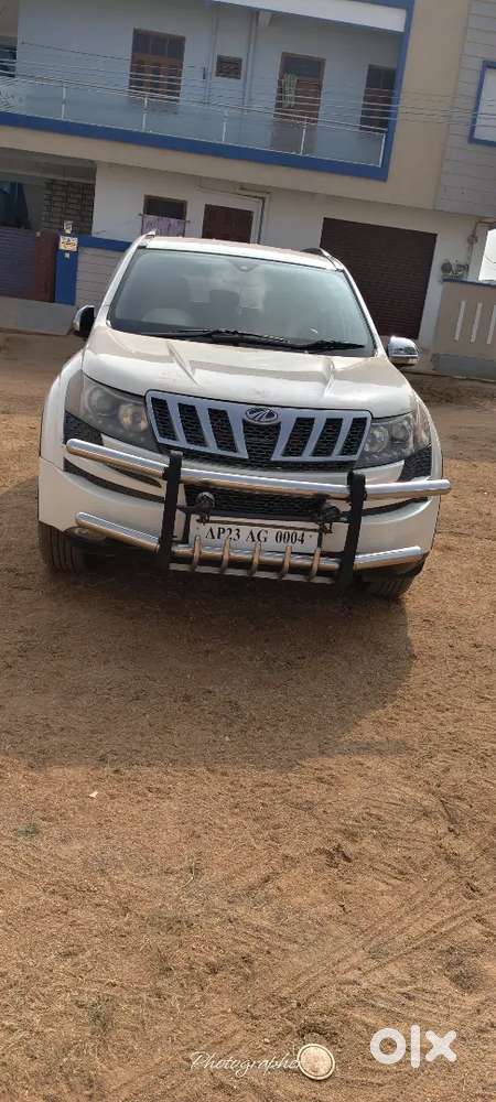 Mahindra Xuv500 2012 Diesel 110000 Km Driven