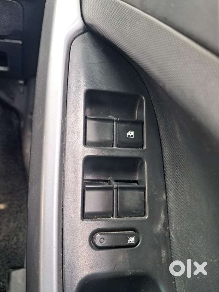 Tata Nexon 1.2 Revotron Xm (s), 2020, Petrol