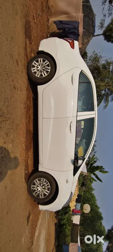 Hyundai Xcent 2018/12 Manufacturing, 2019/08 Registration