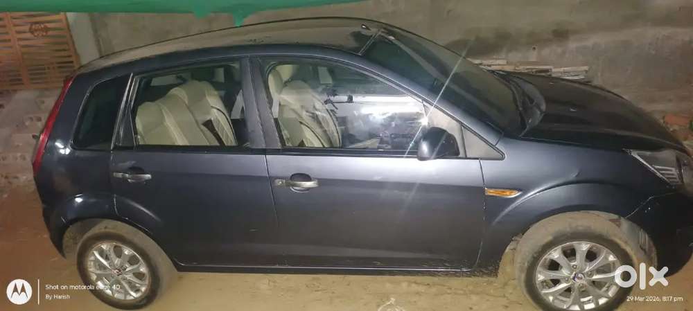 Ford Figo 2014 Diesel 102000 Km Driven