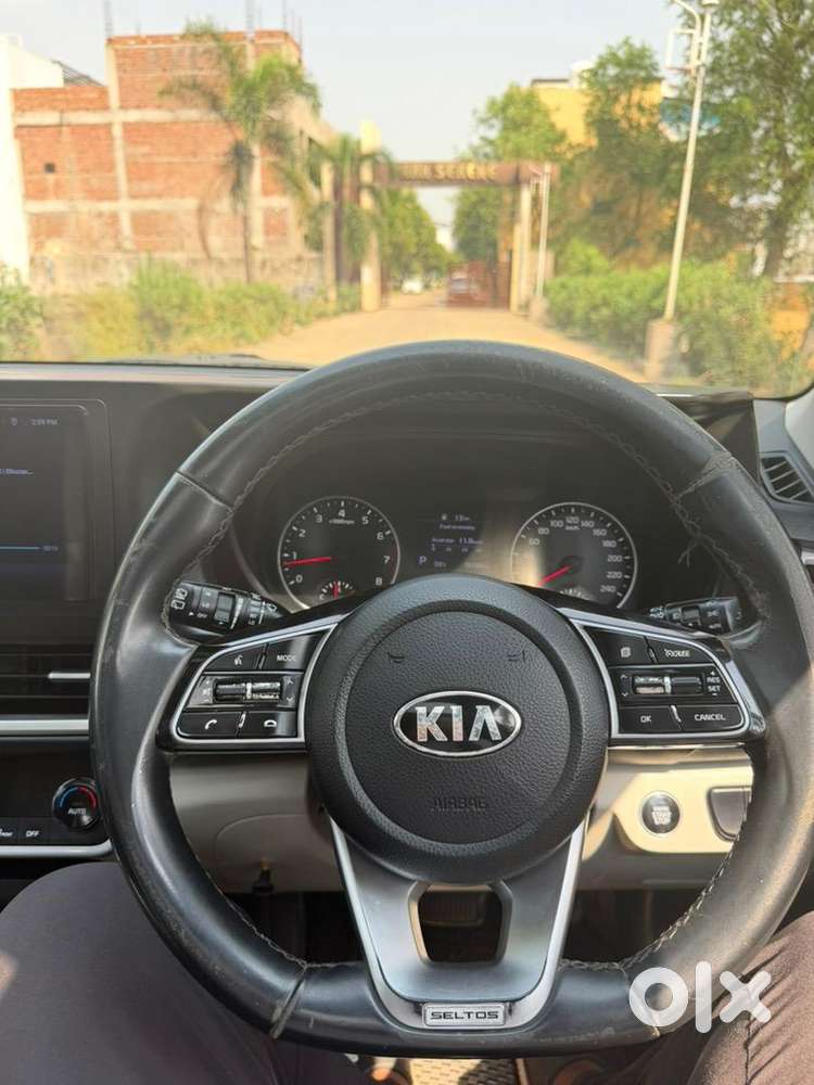 Kia Seltos 2021 Petrol Well Maintained