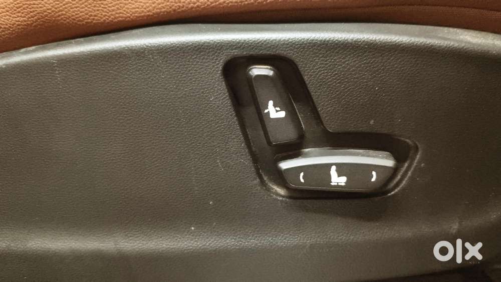 Mg Hector Plus 1.5 Sharp Turbo Cvt 6 Str, 2021, Petrol