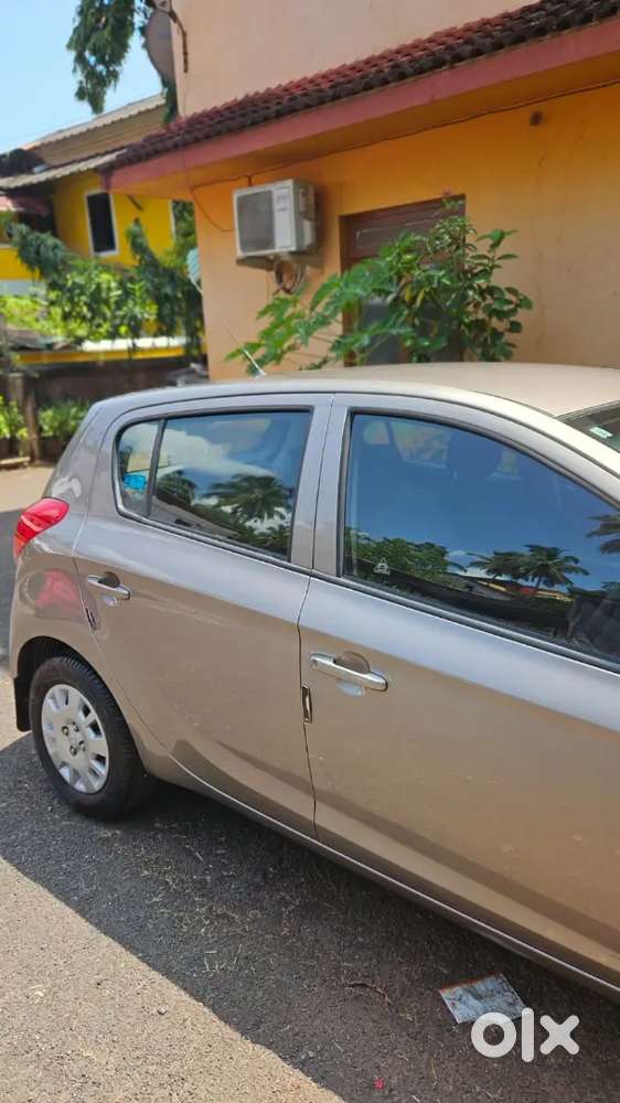 Hyundai I20 2013 Petrol Well Maintained