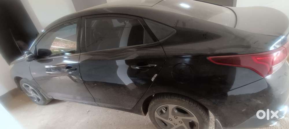 Hyundai Verna 1.5 S Vtvt, 2022, Petrol