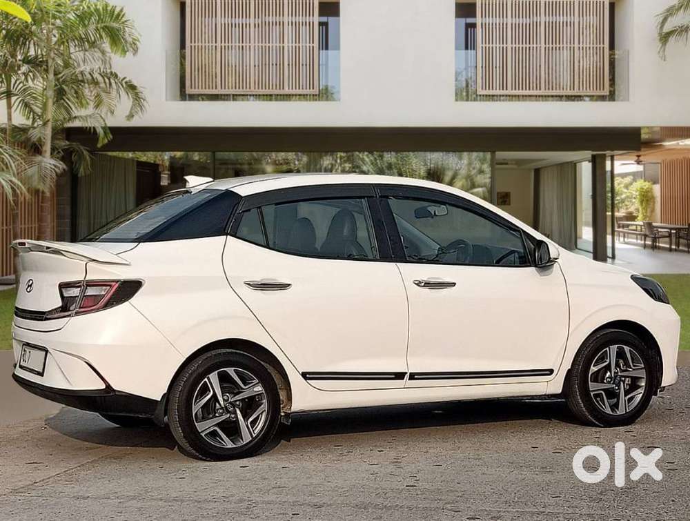 Hyundai Aura Sx 1.2 Cng, 2024