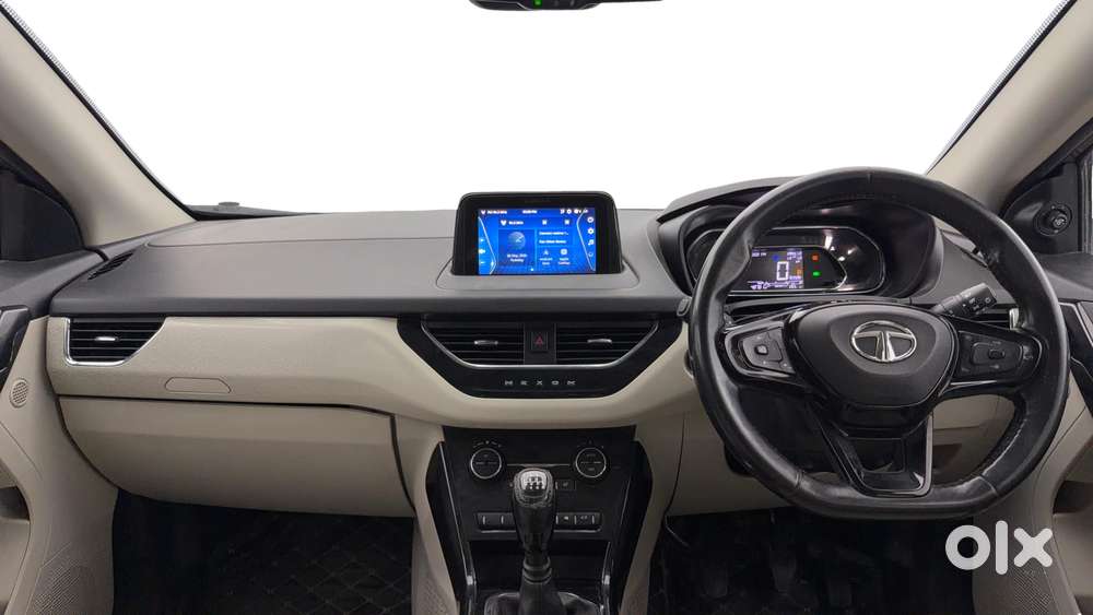 Tata Nexon 1.2 Revotron Xz Plus Premium, 2022, Petrol