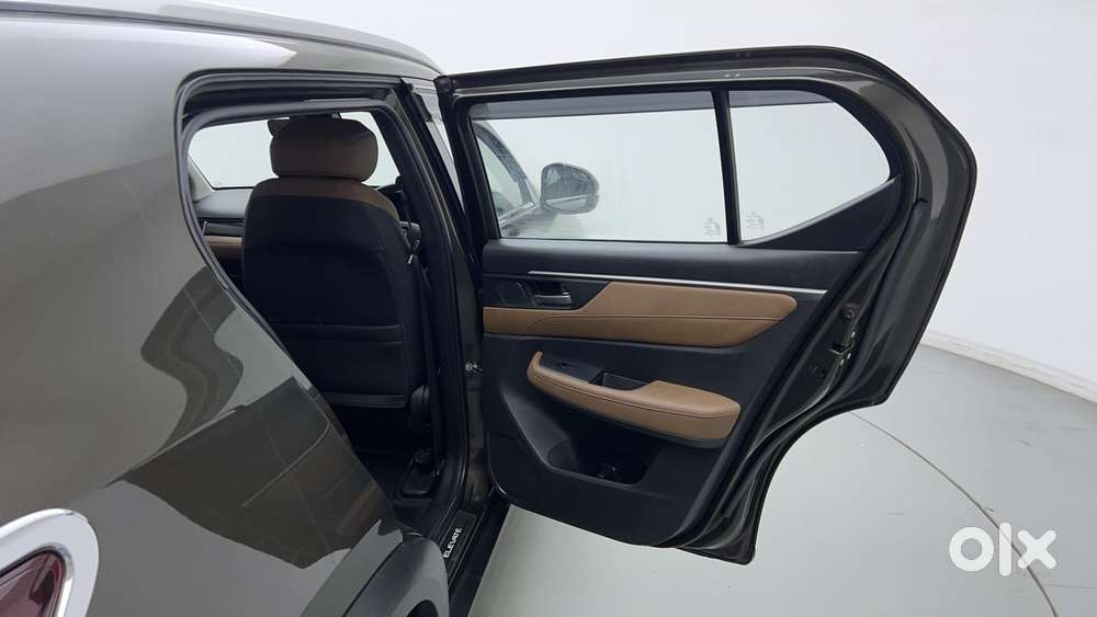 Honda Elevate Zx Cvt, 2025, Petrol