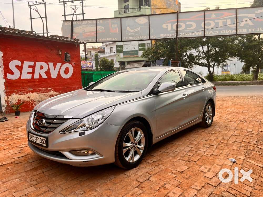 Hyundai Sonata Transform 2012