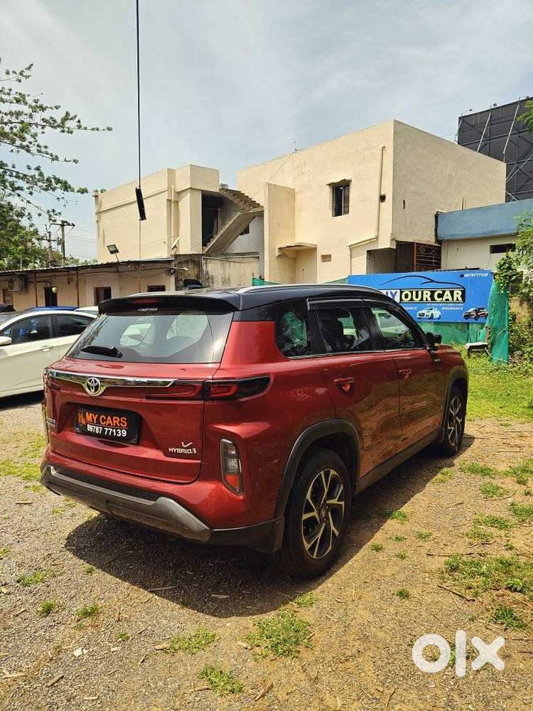 Toyota Urban Cruiser Hyryder 1.5 V Hybrid, 2022, Petrol