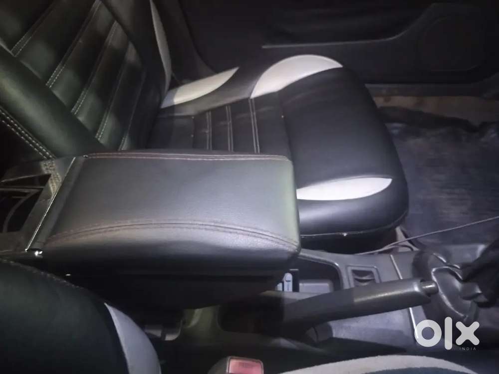 Mitsubishi Lancer 1999 Petrol 205000 Km Driven