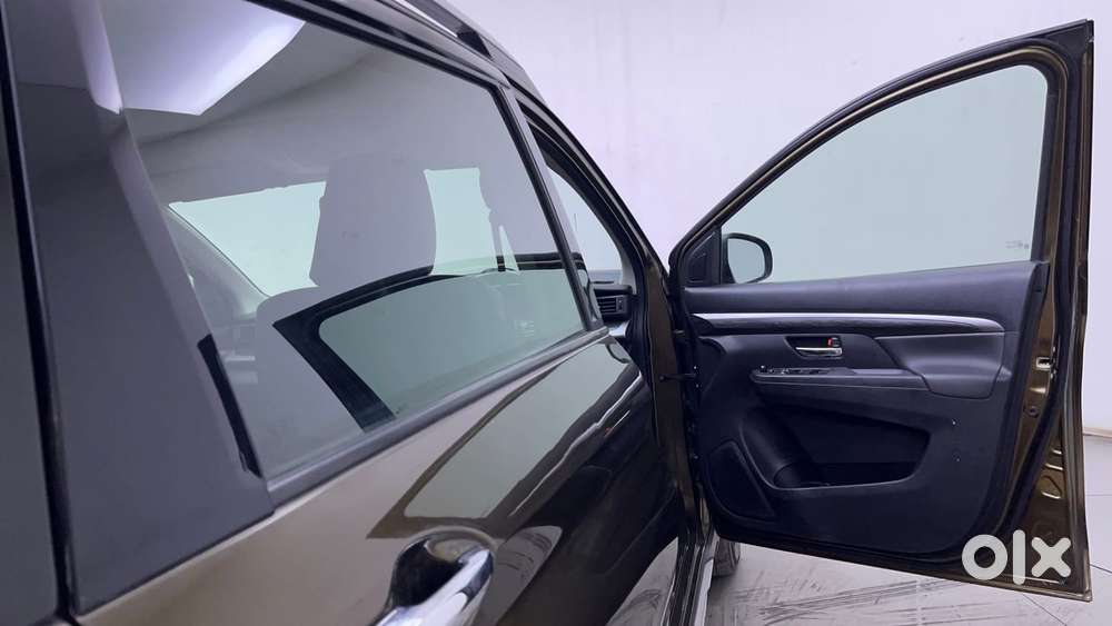 Maruti Suzuki Xl6 1.5 Alpha At, 2022, Petrol