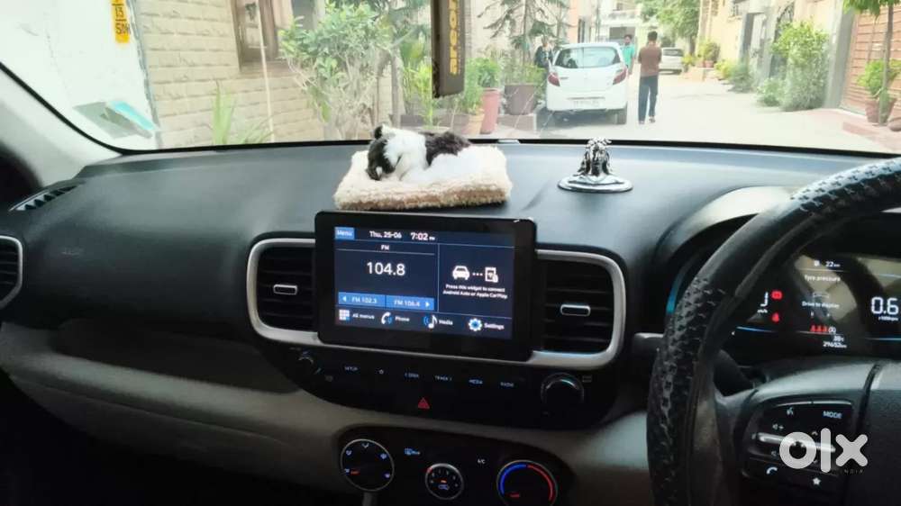 Hyundai Venue 1.2 S (o), 2024, Petrol