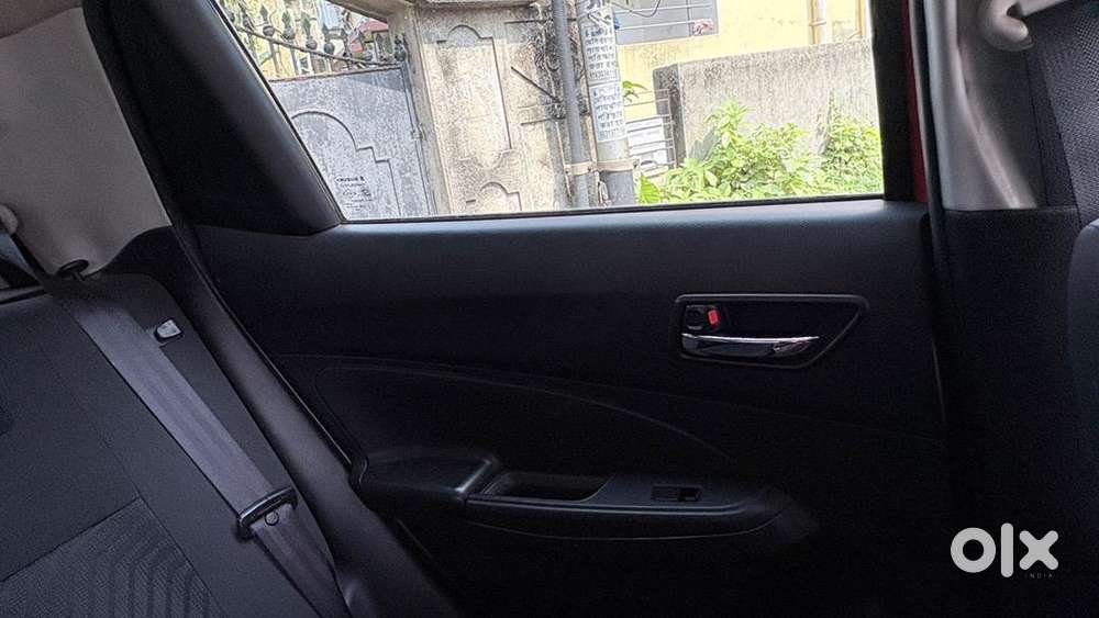 Maruti Suzuki Swift 2021 Petrol 19263 Km Driven