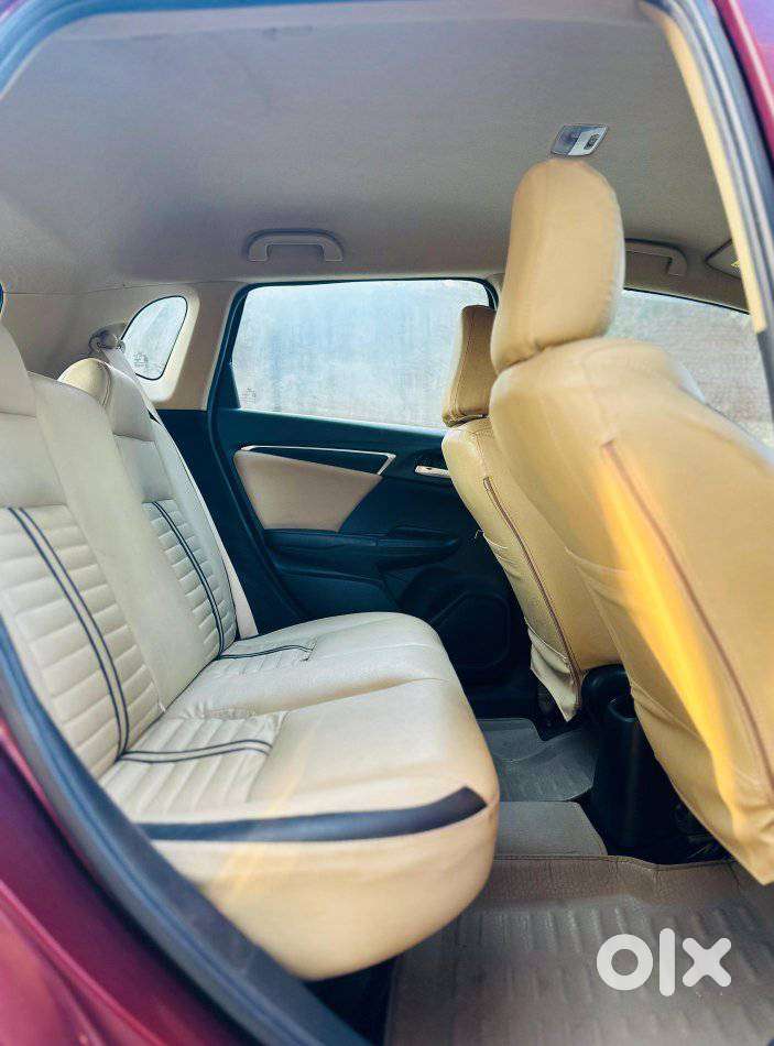 Honda Jazz V Mt Privilege, 2016, Petrol