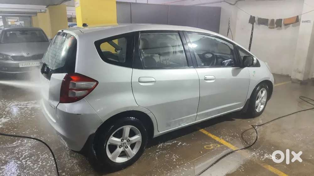 Honda Jazz 2010 Cng & Hybrids 82000 Km Driven