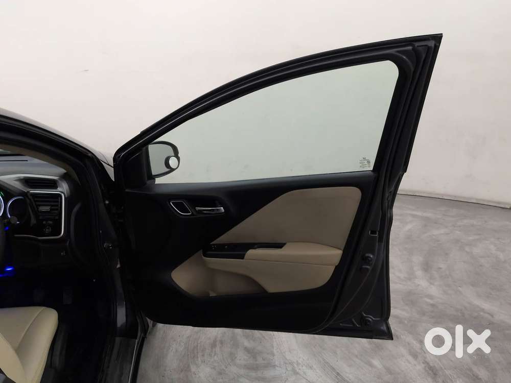 Honda City 1.5 V 4th Gen I-vtec Mt, 2022, Petrol