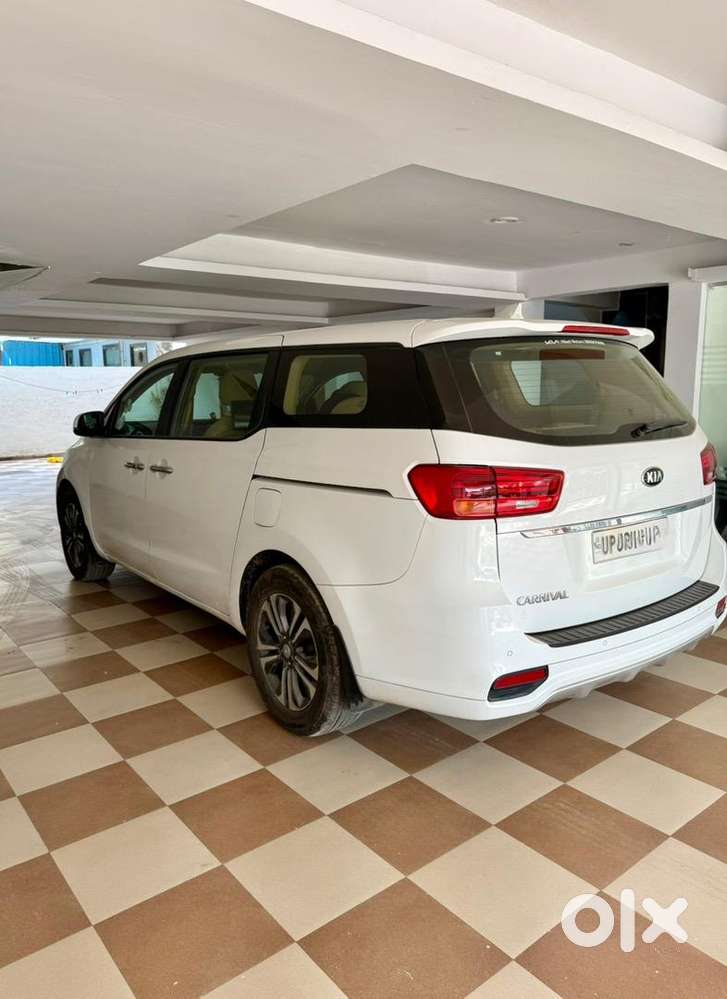 Kia Carnival 2021 Bs6