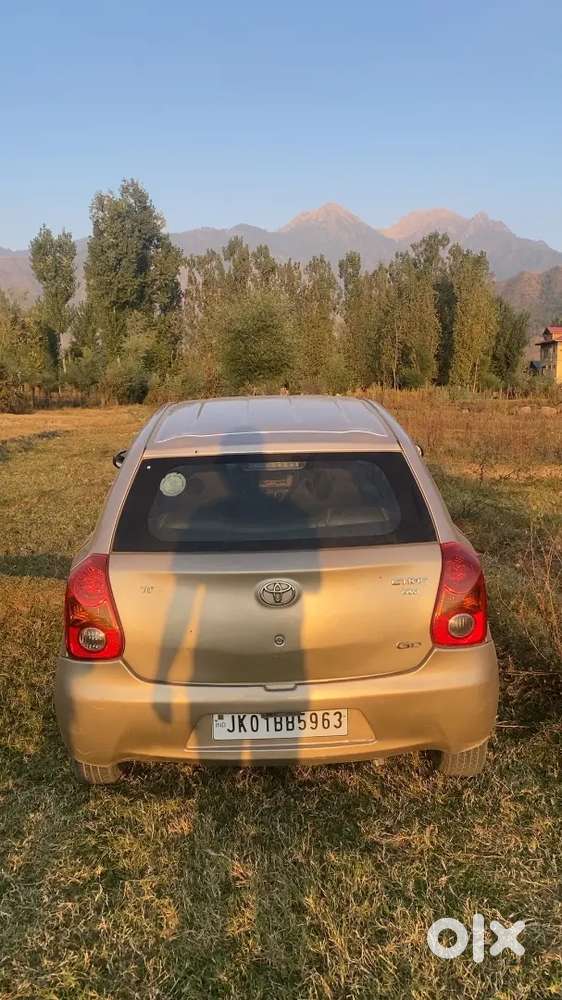 Toyota Etios Liva 2012