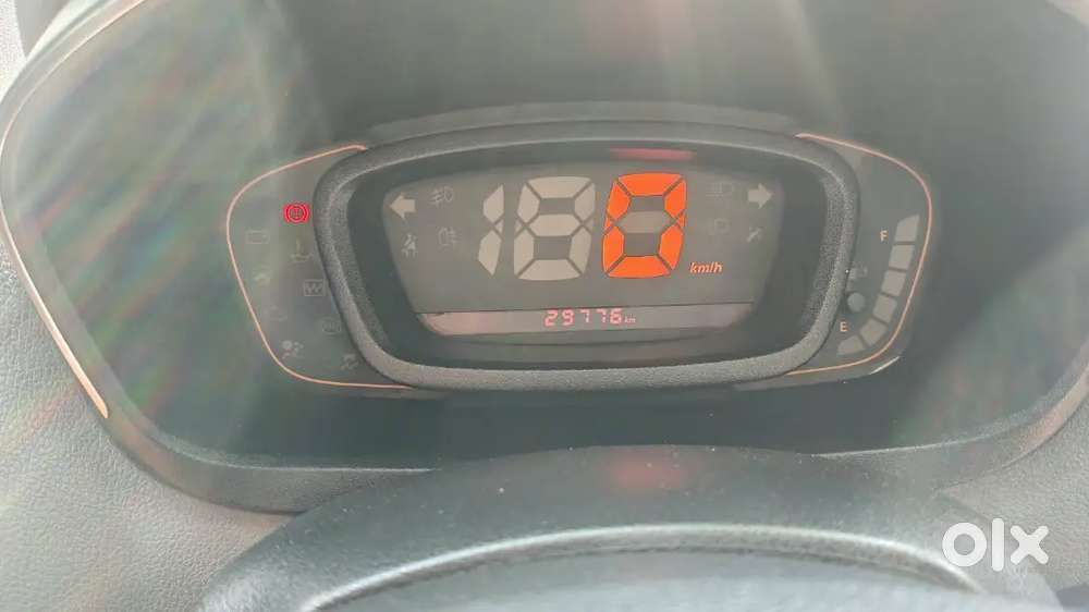Renault Kwid Petrol Manual 2018