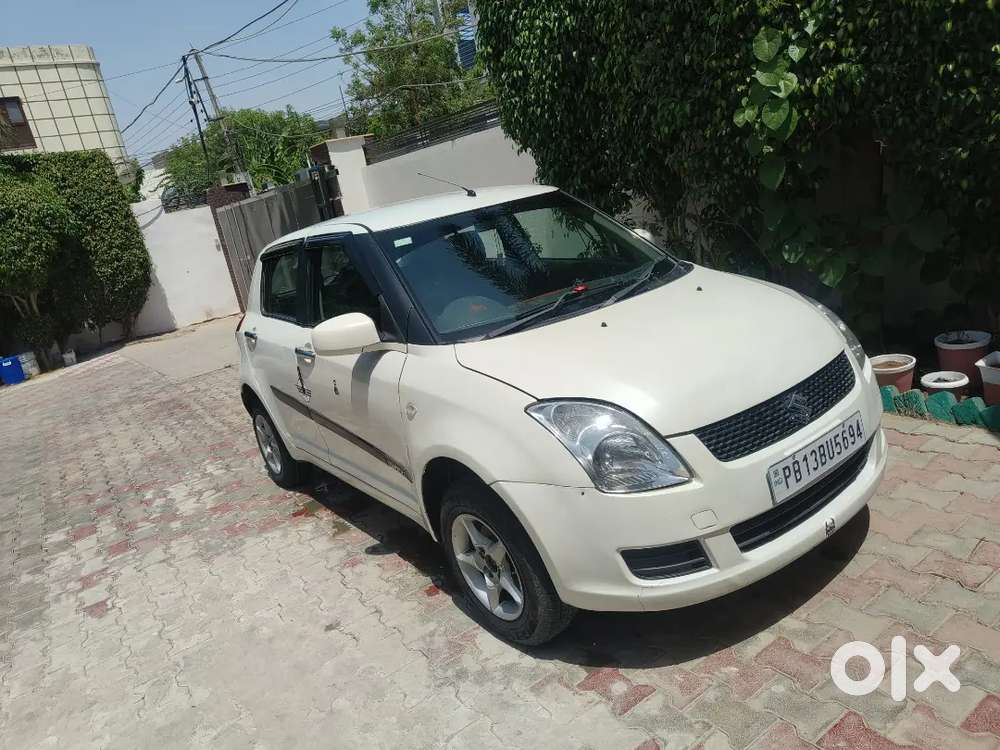 Maruti Suzuki Swift 2009 Petrol 85000 Km Driven