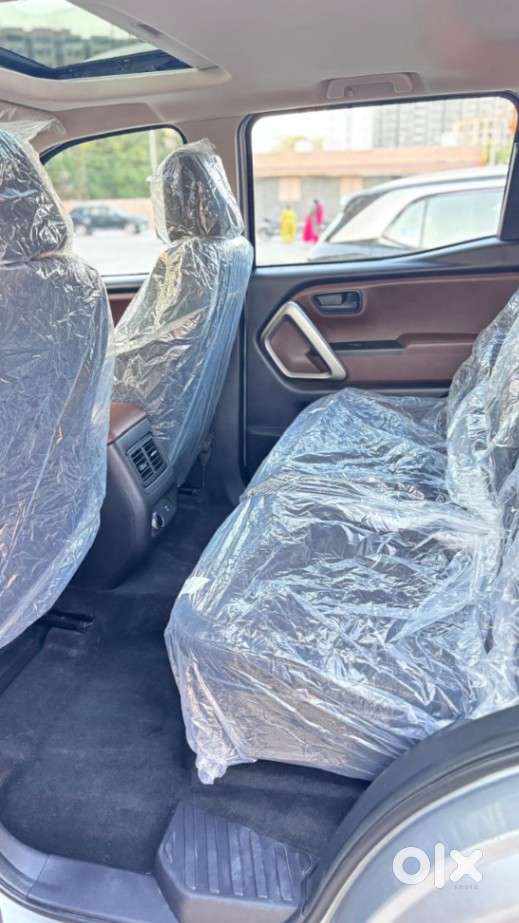 Mahindra Scorpio N Z6 Diesel Mt 2wd 7 Str [2022], 2024, Diesel