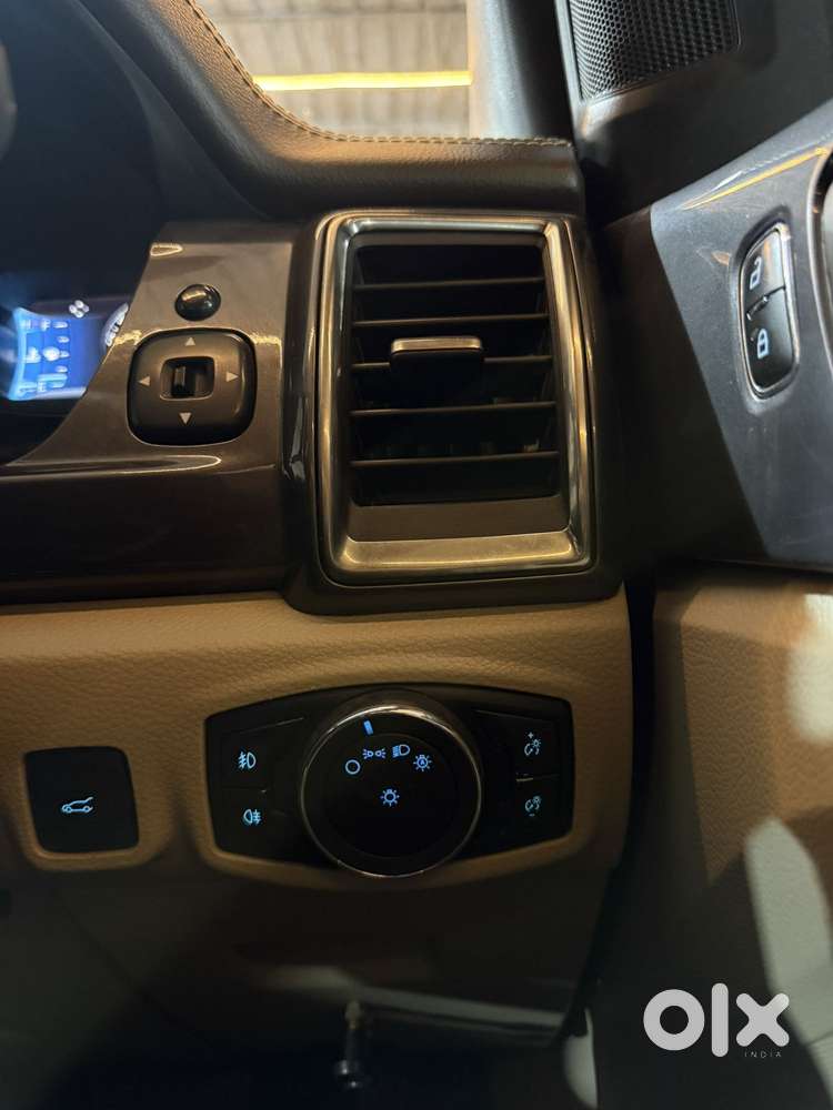 Ford Endeavour 3.2 Titanium At 4x4, 2017, Diesel