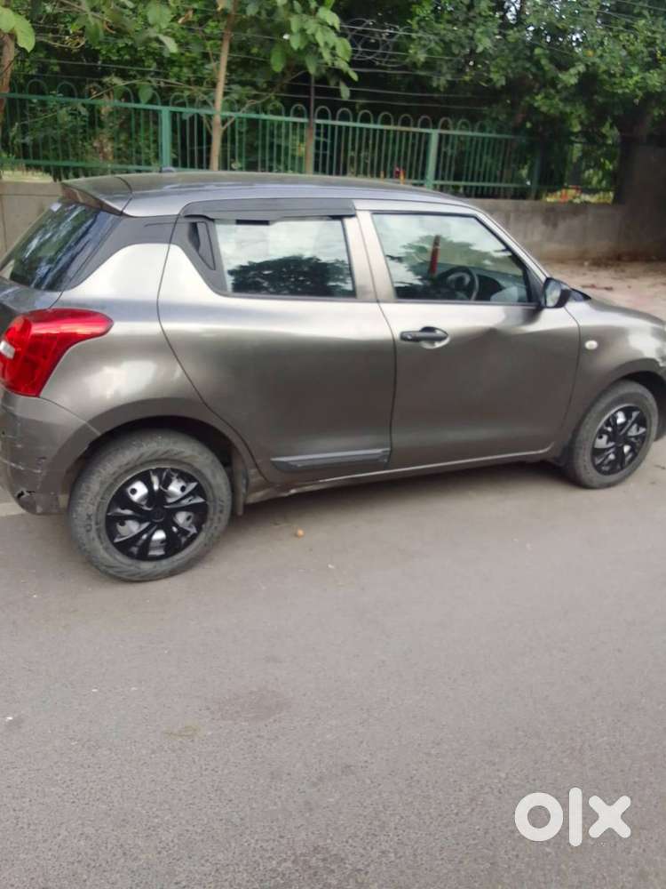 Maruti Suzuki Swift 2023 Petrol