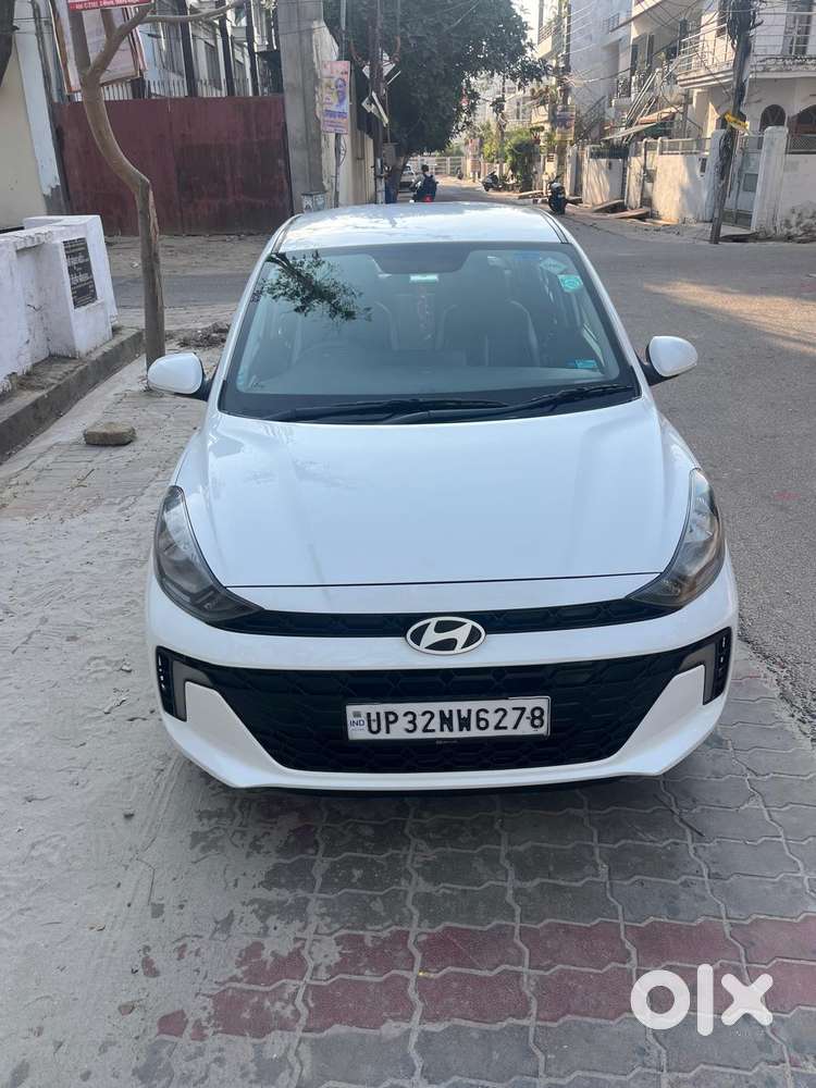 Hyundai Aura, 2023, Cng & Hybrids