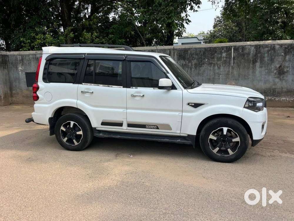 Mahindra Scorpio Classic 2.2 S 11 Mt 7 Cc, 2024, Diesel