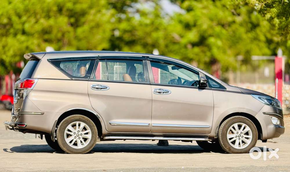 Toyota Innova Crysta 2.4 V, 2018, Diesel