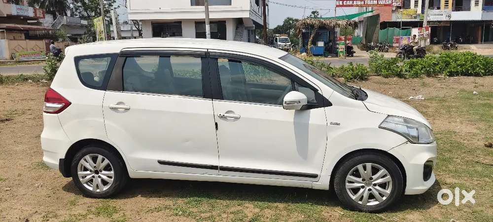 Maruti Suzuki Ertiga 2015 Diesel 123000 Km Driven