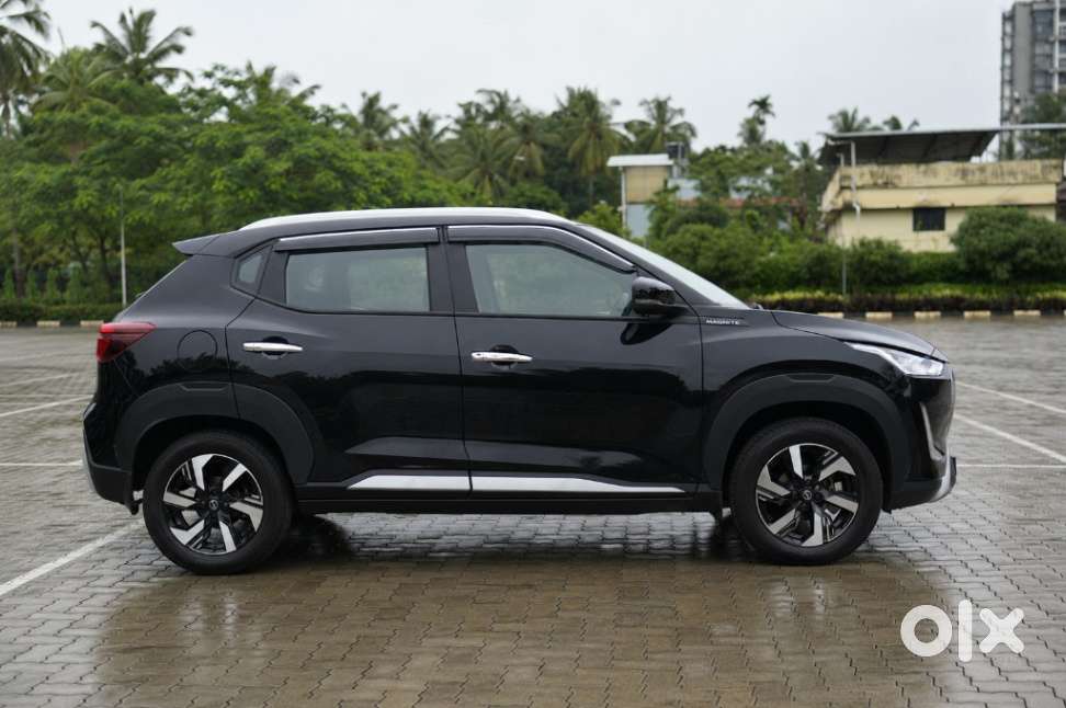 Nissan Magnite N-connecta Mt, 2024, Petrol