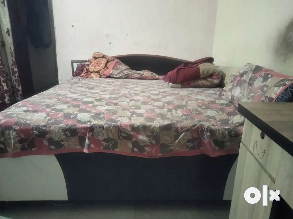6 6 double bed plus gada Beds Wardrobes 1762342424