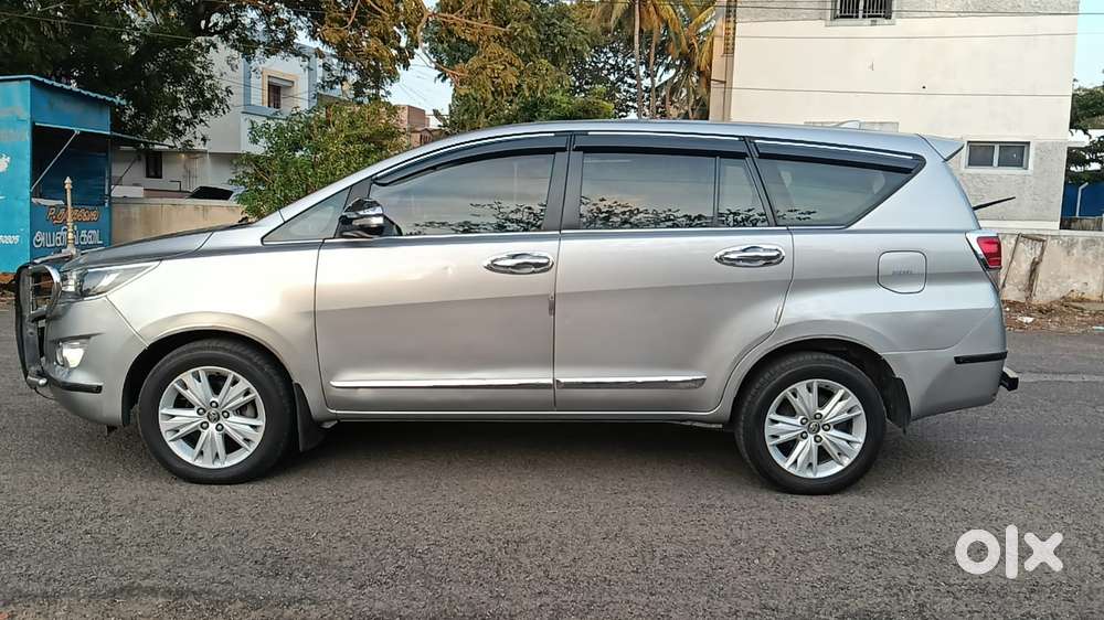 Toyota Innova Crysta 2.4 Zx Mt, 2017, Diesel