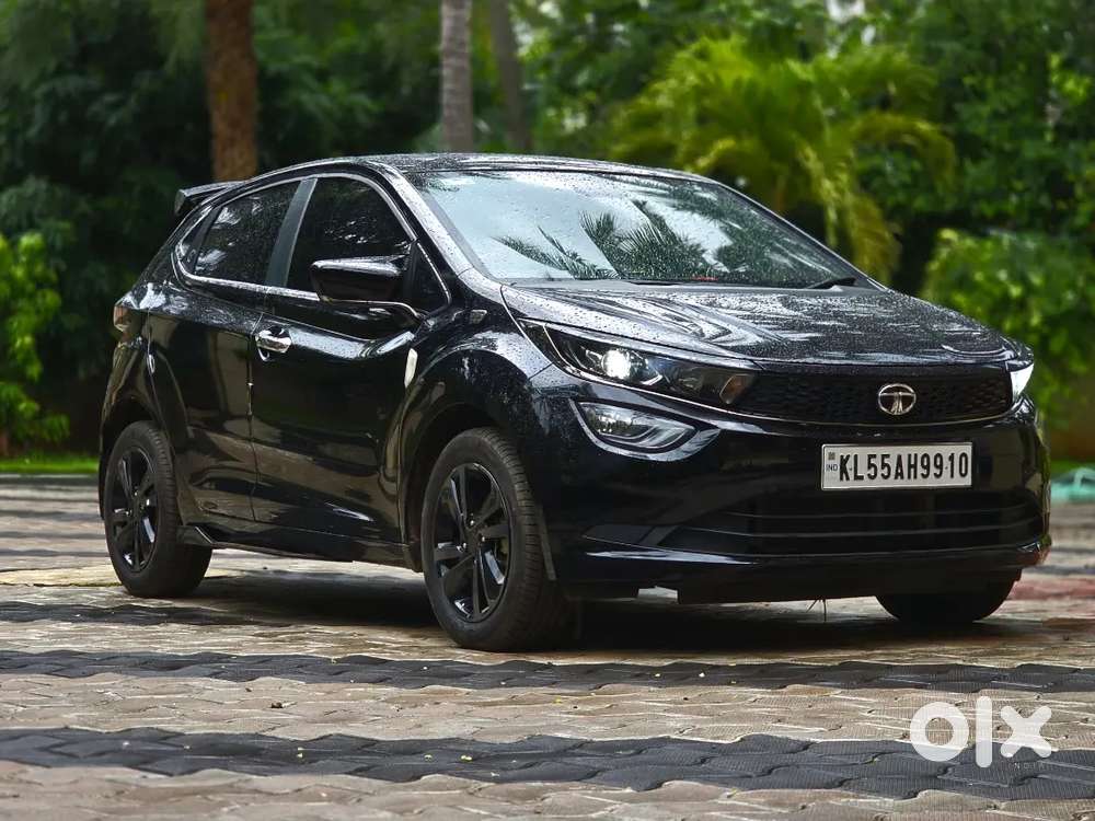 Tata Altroz 2023 Diesel Dark Edition