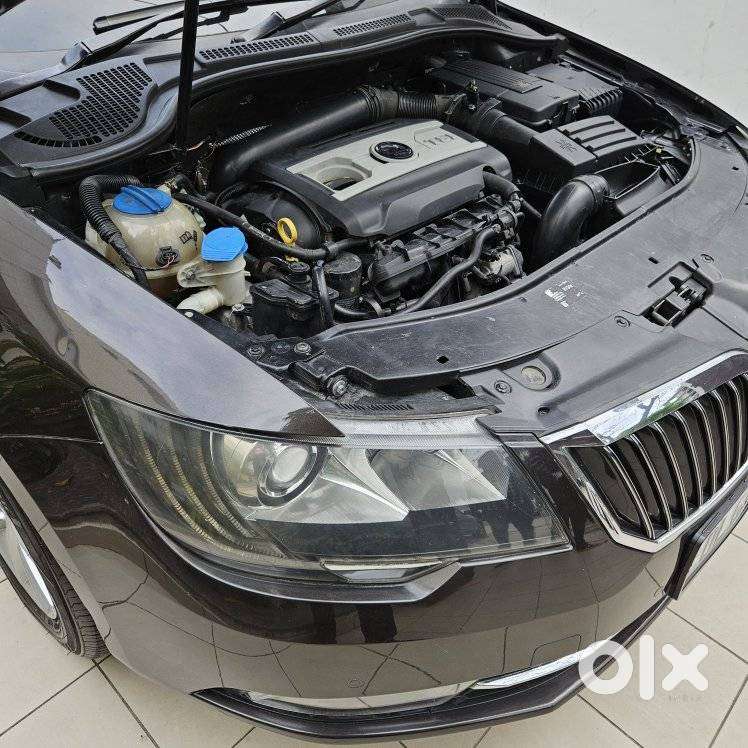 Skoda Superb 2013-2015 Elegance 1.8 Tsi At, 2014, Petrol