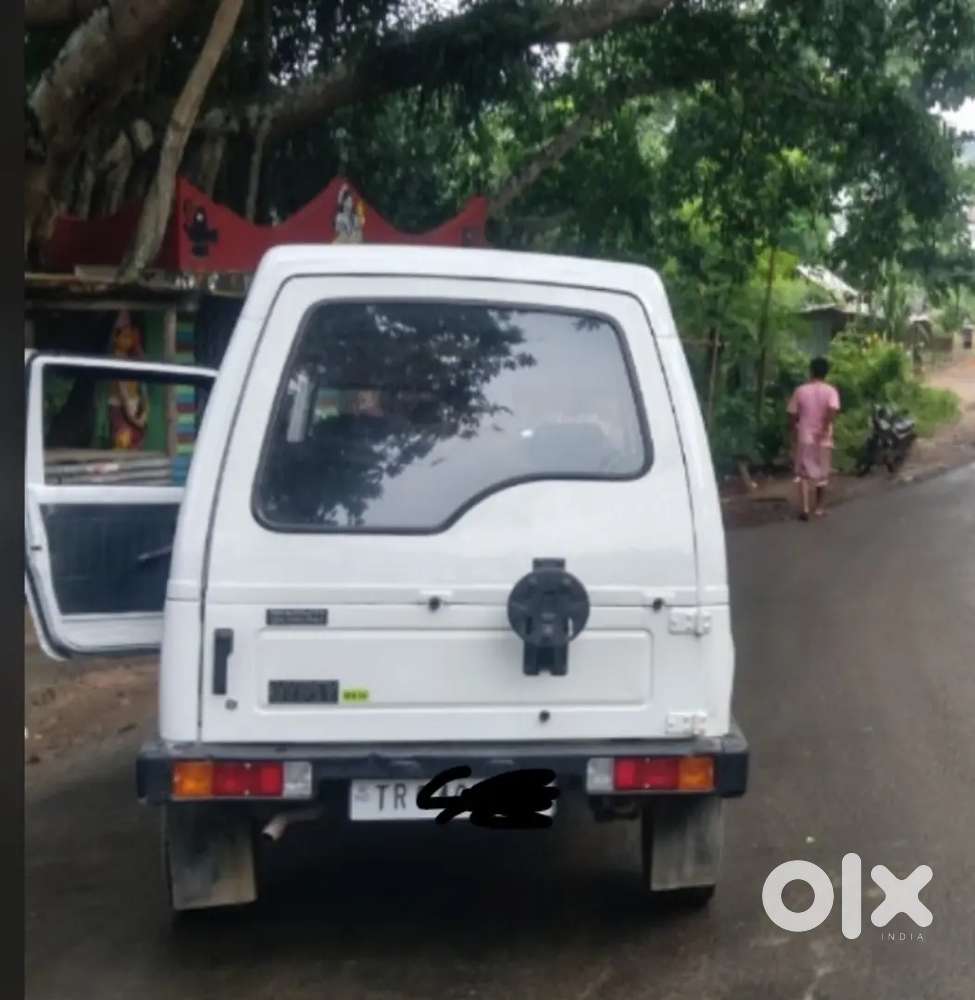 Maruti Suzuki Gypsy 2012