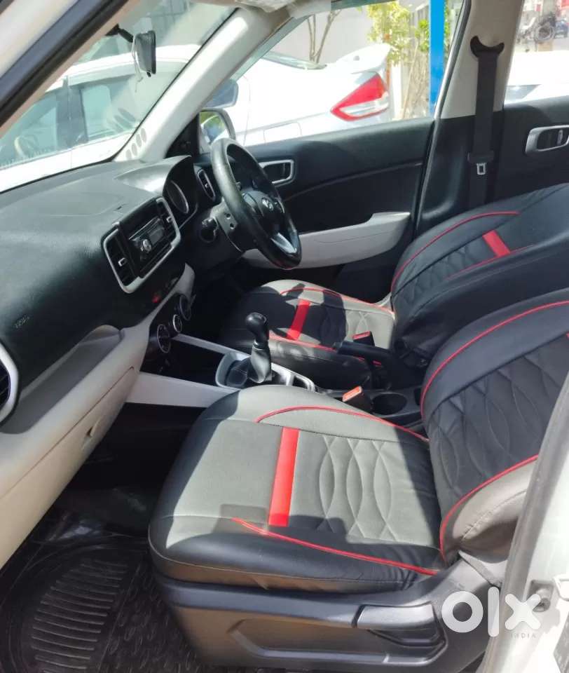 Hyundai Venue E 1.2 Petrol, 2022, Petrol