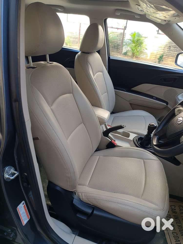 Mahindra Xuv300 W6, 2022, Petrol