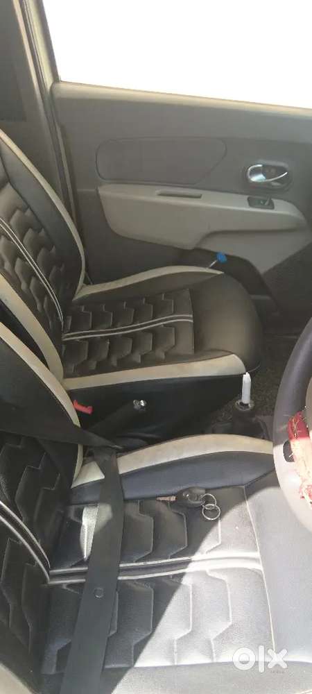 Lodgy Best Condition