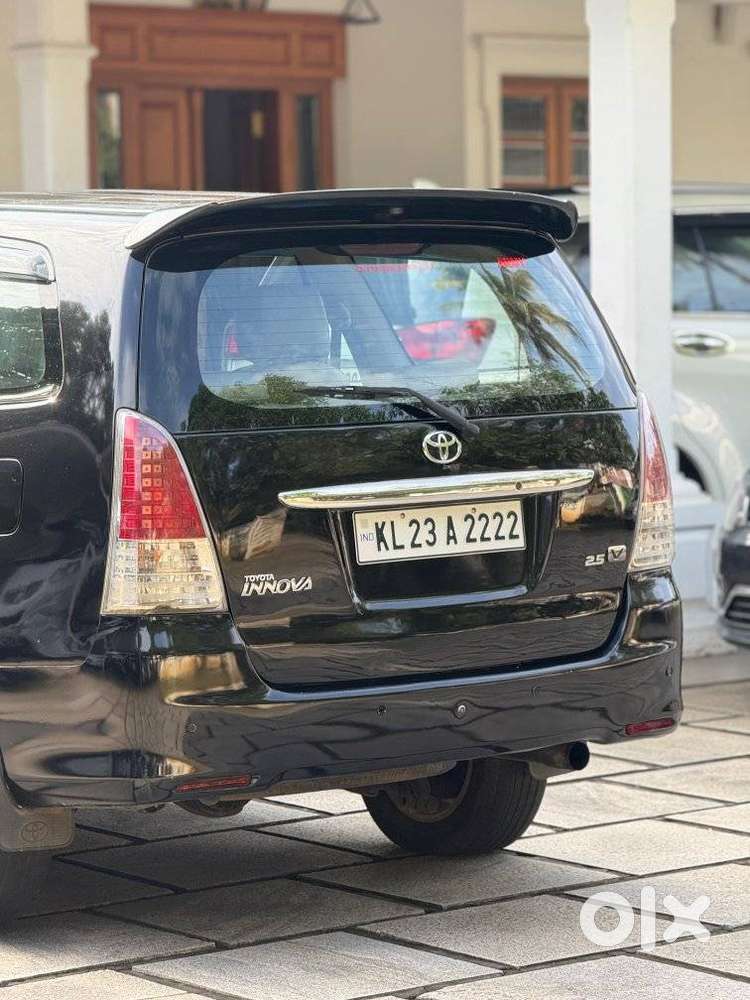 Toyota Innova 2.5 V 7 Str, 2008, Diesel